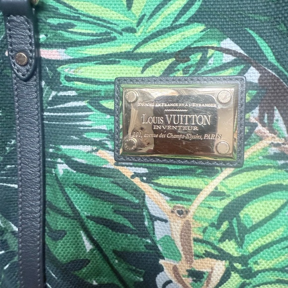 Louis Vuitton Cabas PM Aventure Green Ailleurs Tote Bag - Picture 2 of 6